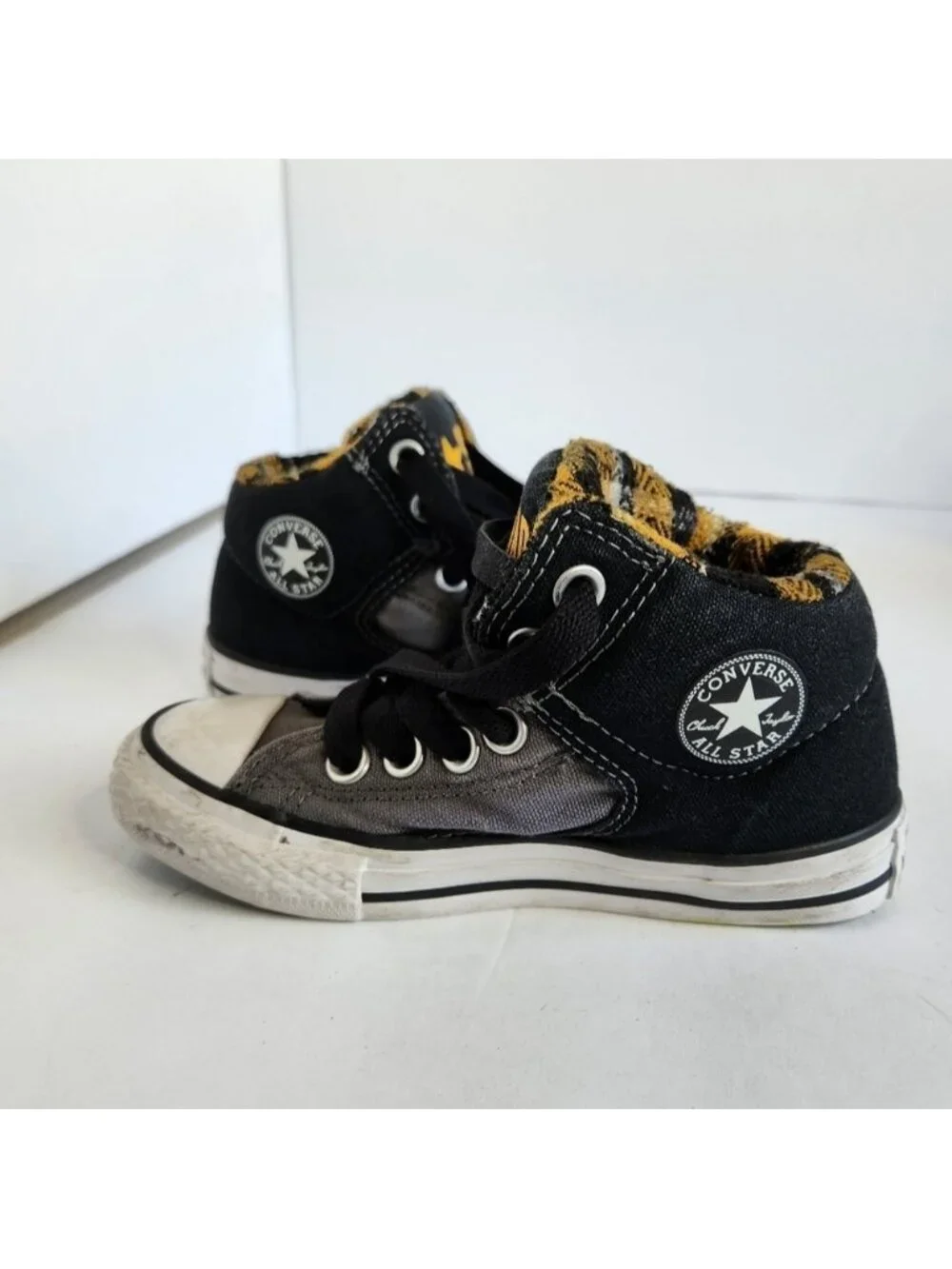 Converse Kids Black Gray Hi Top Sneakers Shoes Yellow Plaid Skater School 11